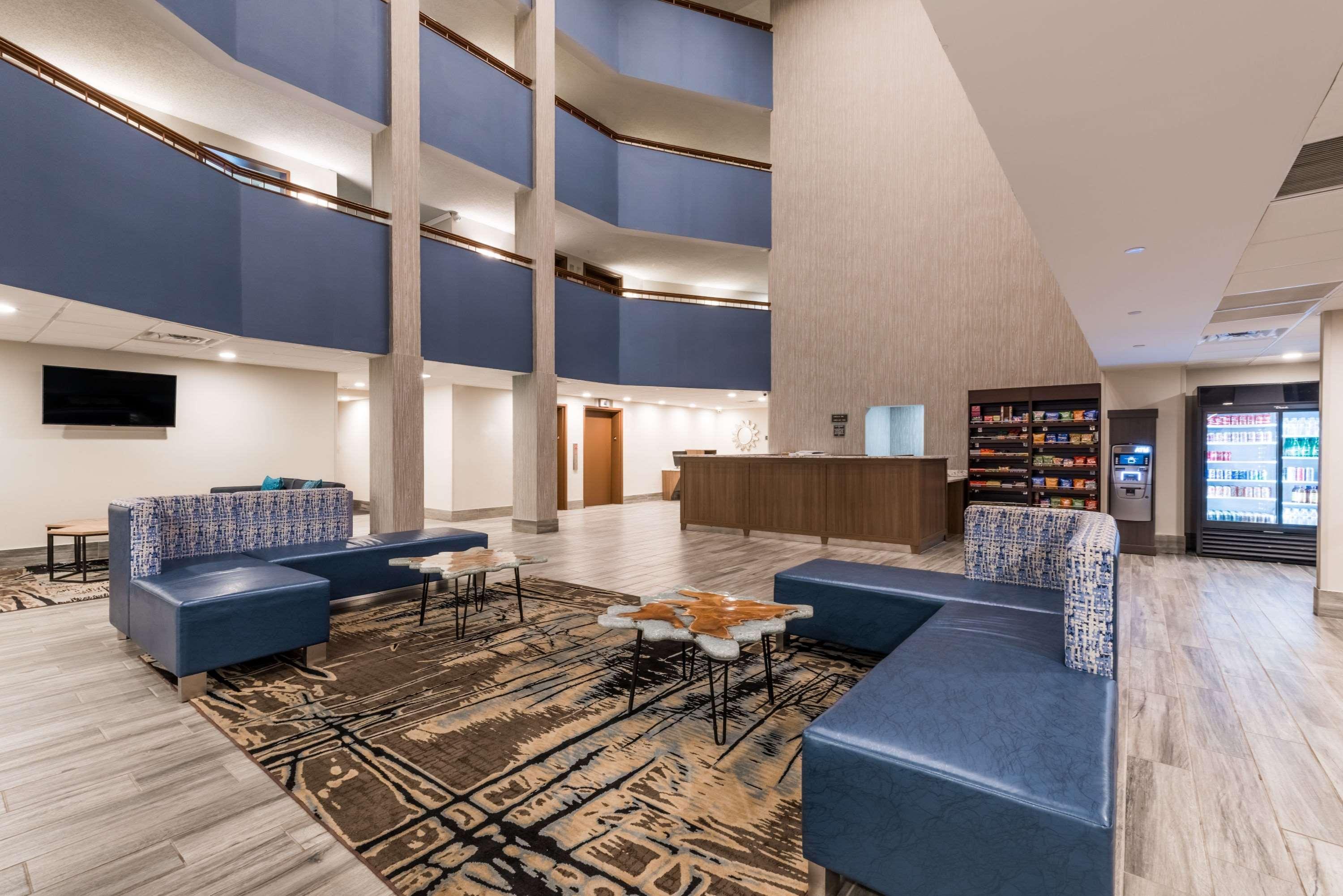 Days Inn By Wyndham Horsham Philadelphia Bagian luar foto