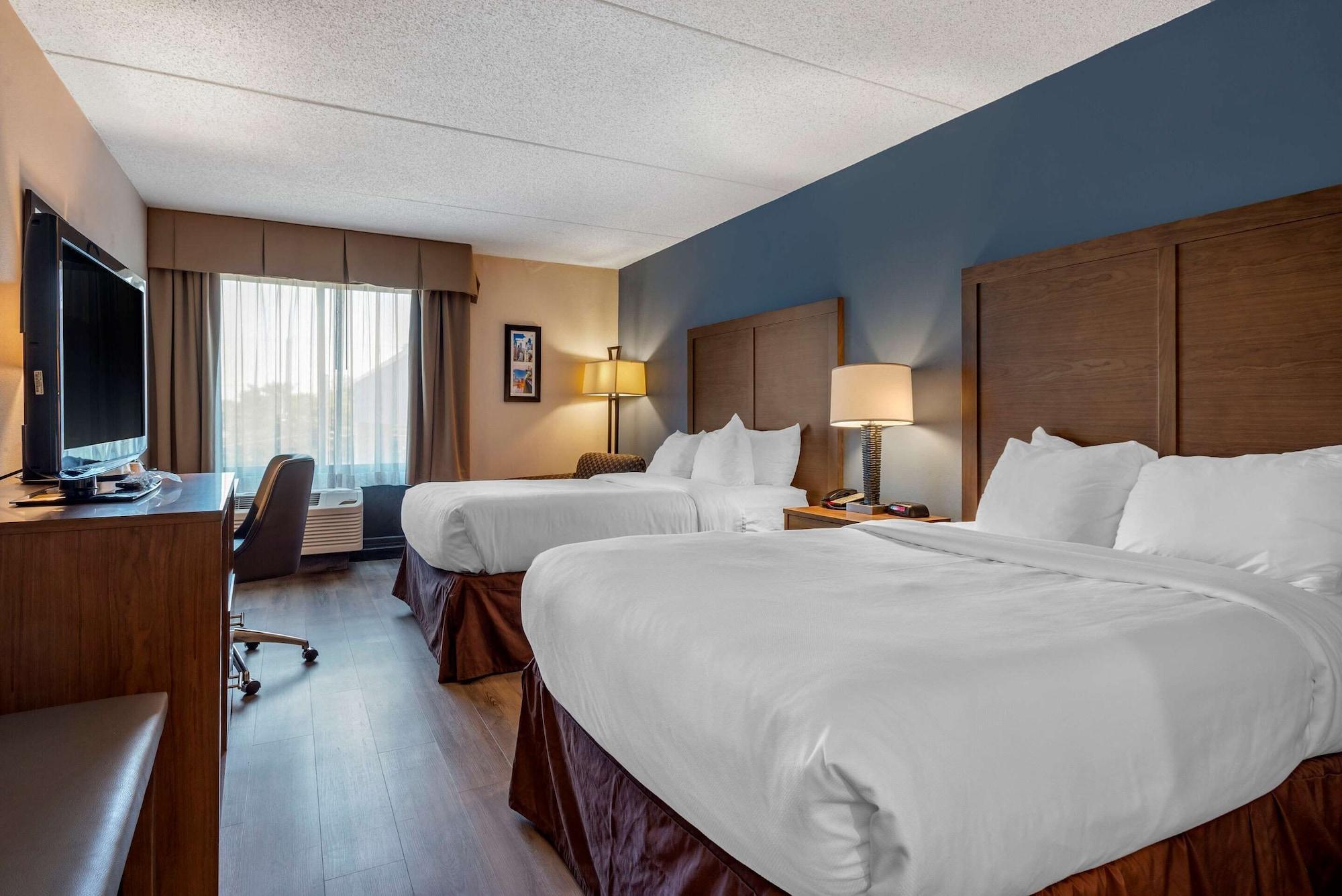 Days Inn By Wyndham Horsham Philadelphia Bagian luar foto