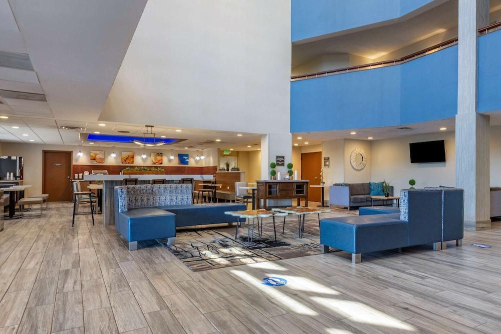 Days Inn By Wyndham Horsham Philadelphia Bagian luar foto
